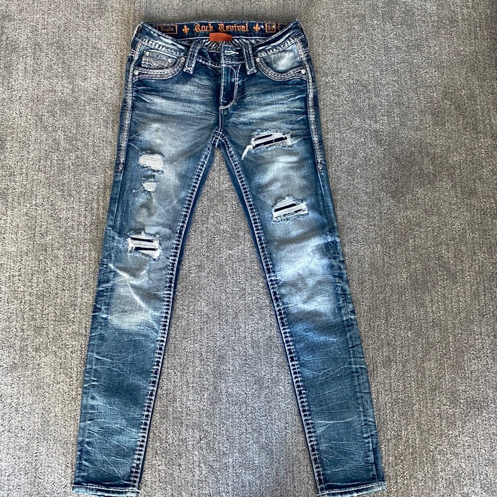 Women’s Rock Revival Skinny Jeans size 24 length 30